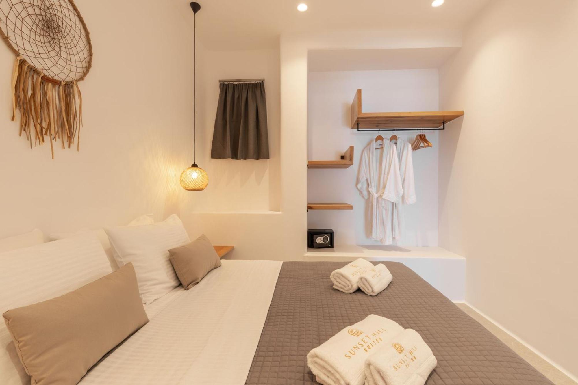 Sunset Hill Suites Mykonos Town Exterior photo